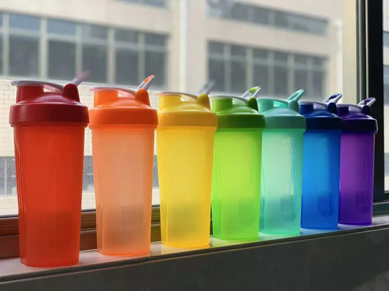 600ml Colorful Gym Sports Plastic Shaker Bottle 400ml 600ml Custom Logo