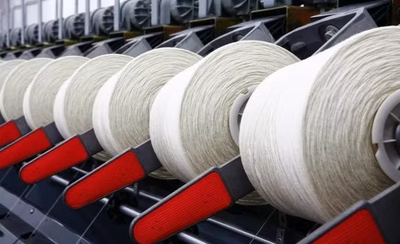 Textile 20s Cotton Weaving Knitting Colorful Carded Combed Yarn