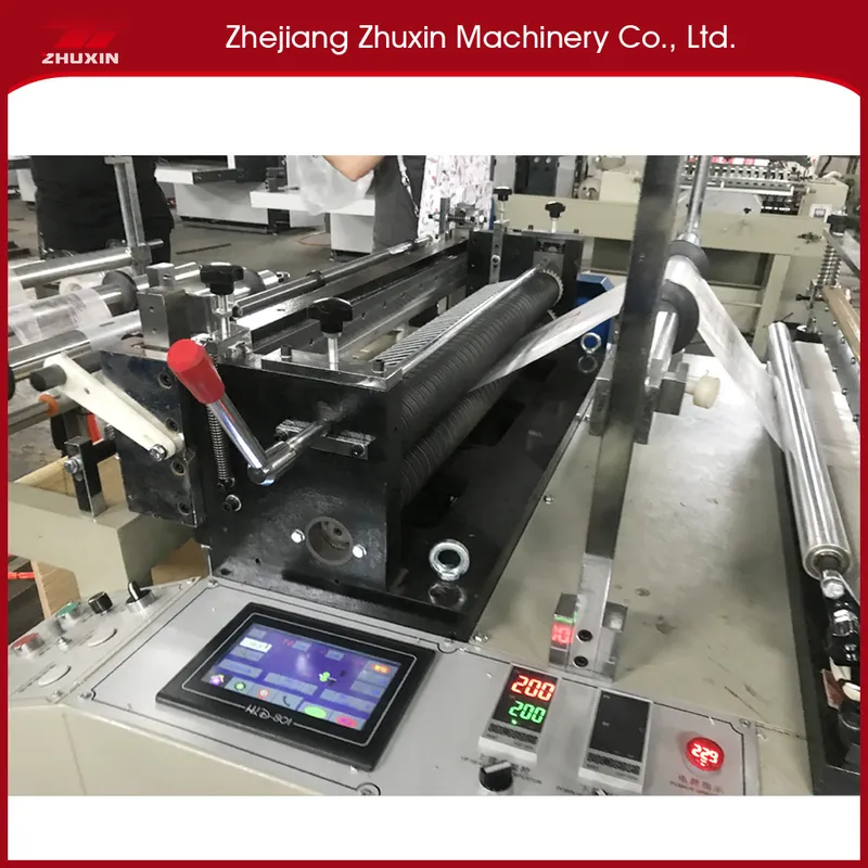 Fully Automatic Dfl-700 Bag Machine Adopts Step Motor to Pull Material