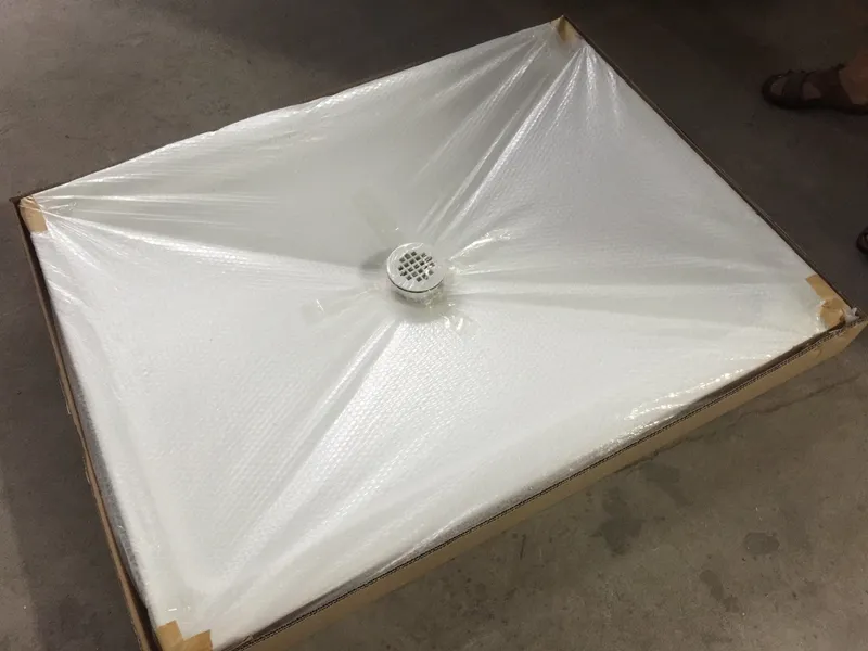 Rectangular Acrylic Shower Base Drain in Center