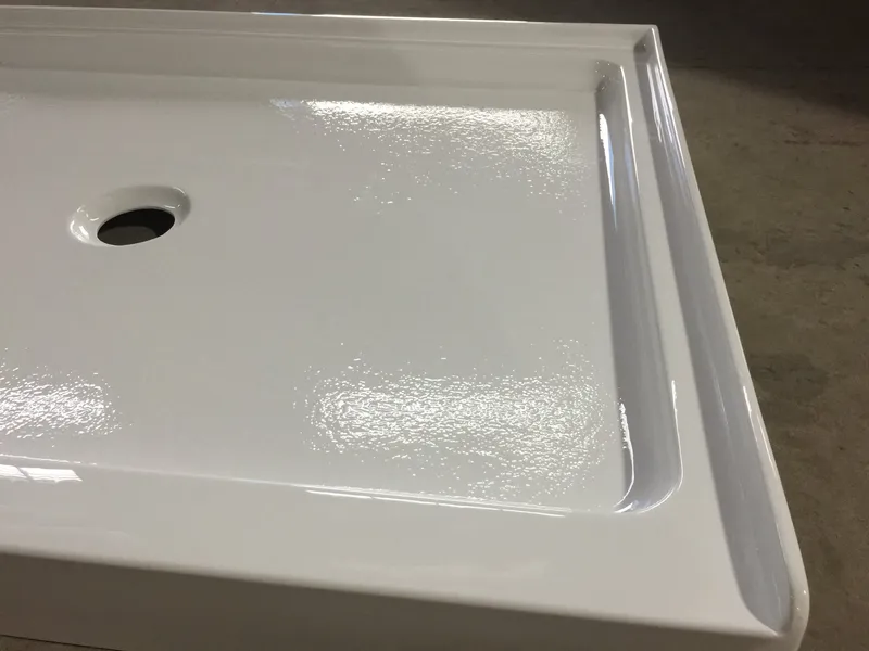 Rectangular Acrylic Shower Base Drain in Center