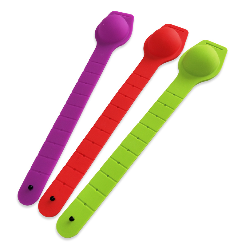 Silicone Hand Sanitizer Gel Holder/Squeeze Sanitizer Bracelet/Sanitizer Gel Dispenser Bracelet