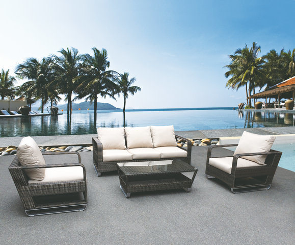 High Class Durable Popular Garden Wicker Furniture Outdoor Chairs and Table