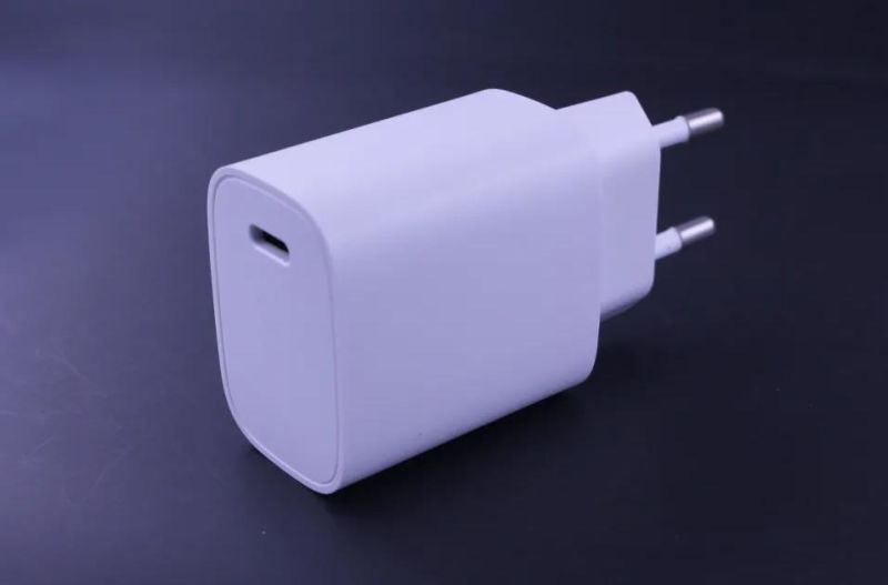 20W QC3.0 Pd Charger Mobile Phone Charger for iPhone Charger