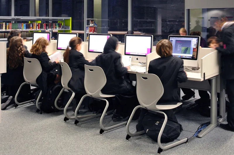 Single Student Desk and Student Chair School Furniture
