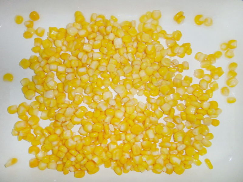 China Fresh Whole Sweet Corn Kernel with Premium Quality