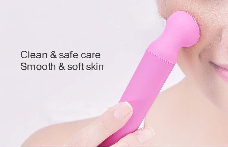 Facial Massage Cleansing Device with Skin Friendly Silicone