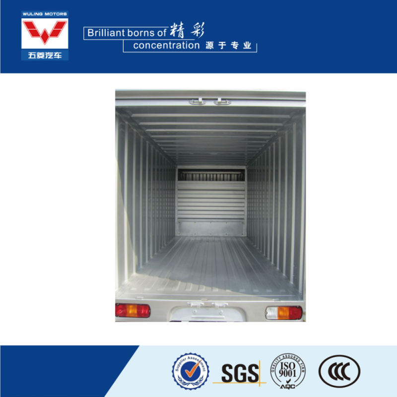 High Loading Capacity Double-Cabin Double-Layer Box Cargo Truck