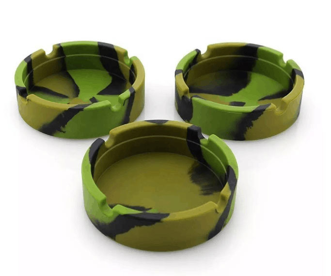 Wholesale Colorful Eco-Friendly Heat Resistant Round Silicone Ashtray