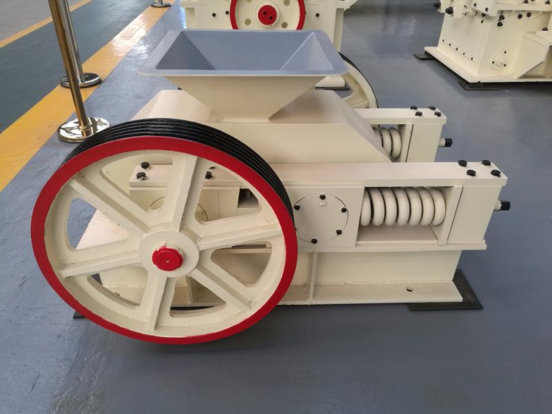 Double Teeth Roll Stone Roller Crusher Price