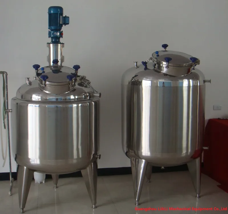 Mirror Polished 4 Legs Conical Bottom Beverage Mixing Tank