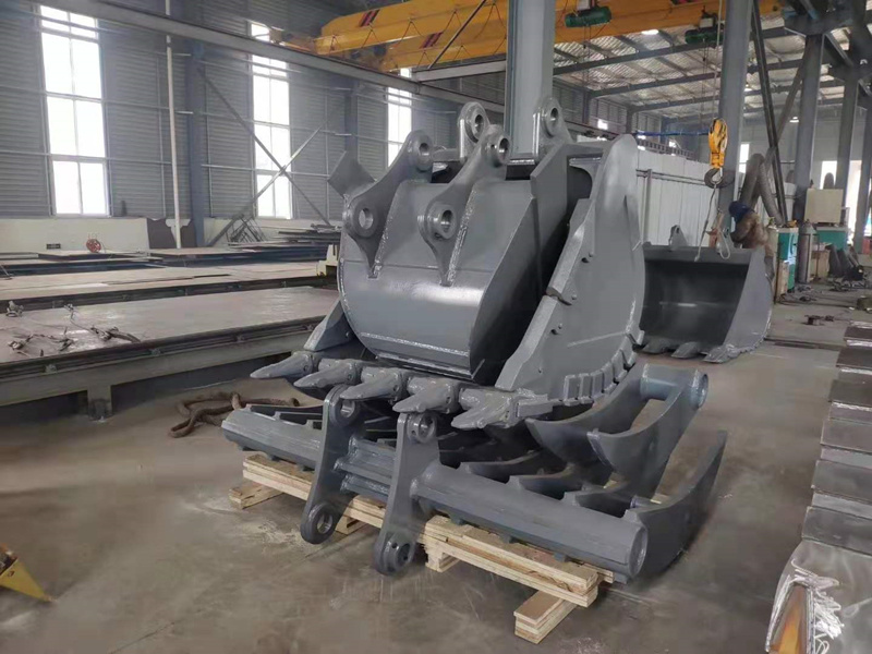 PC130 0.58cubic Excavator Bucket with Five Teeth Excavator Attachments