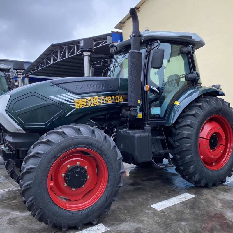 Agricultural Machinery Tractor Farm Machinery 130HP 4WD Heavy Farm Tractors